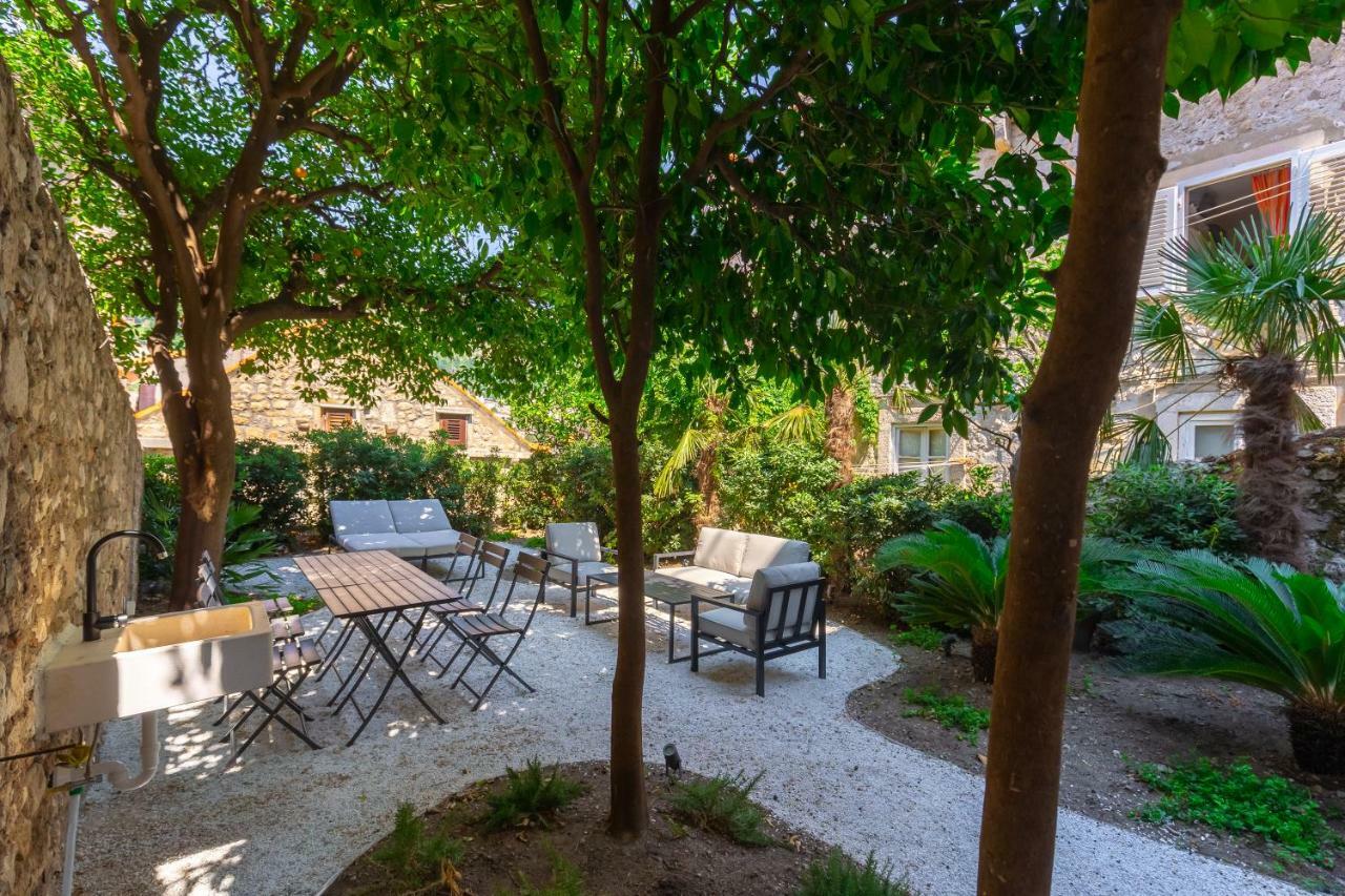 Old Town House With Floor Heating & Lush Private Garden Villa Dubrovnik Luaran gambar